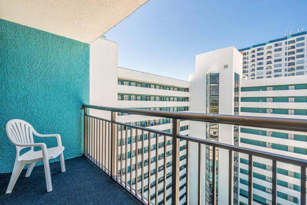 Remodeled Condo, Waterpark View At Landmark Resort 默特尔比奇 外观 照片