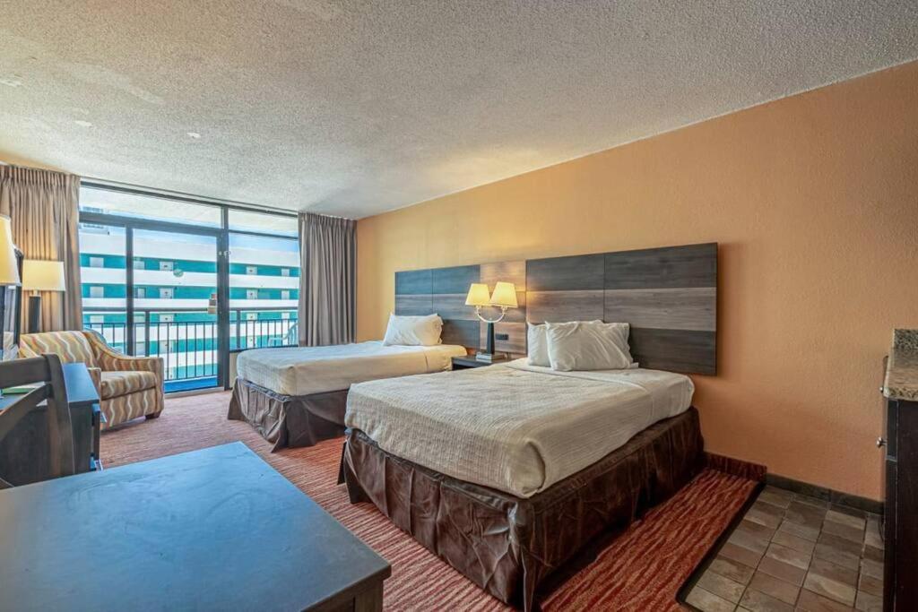 Remodeled Condo, Waterpark View At Landmark Resort 默特尔比奇 外观 照片