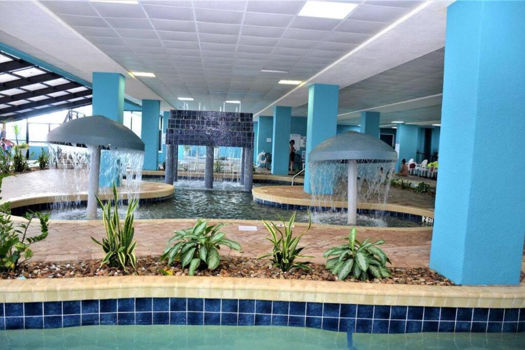 Remodeled Condo, Waterpark View At Landmark Resort 默特尔比奇 外观 照片